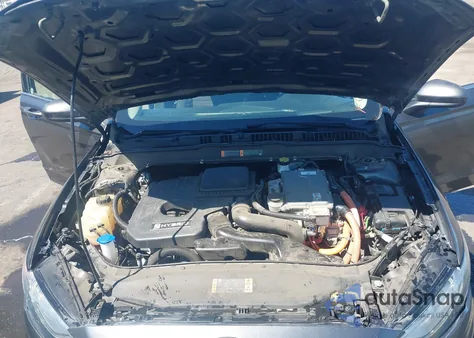 2019 Ford Fusion Hybrid Se z USA, uszkodzony, nr VIN 3FA6P0LU2KR256671